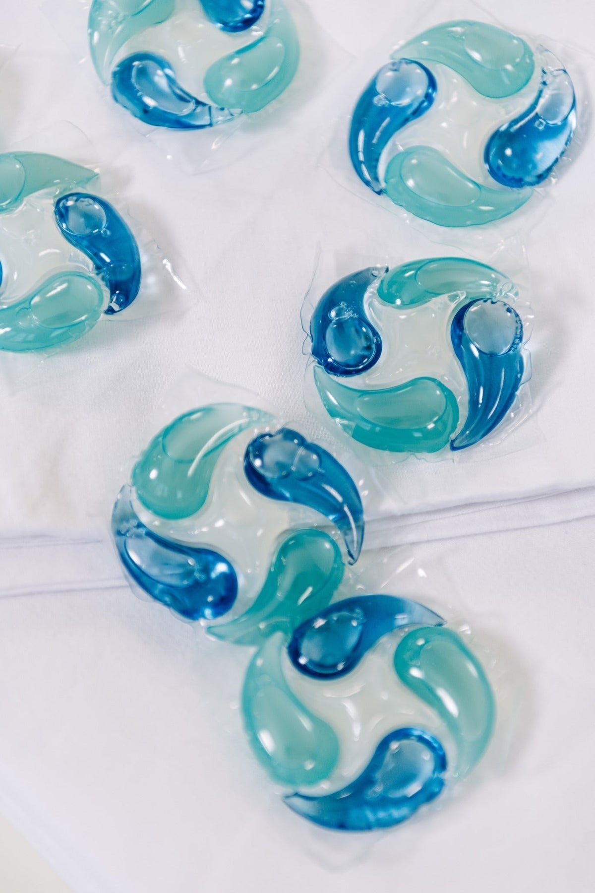 Why Laundry Pods Aren’t All the Same — And Why Laundry Labs Uses Capsules Instead